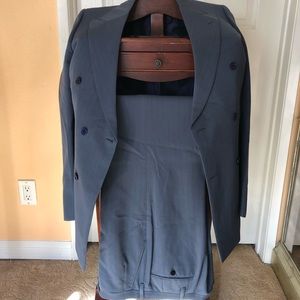 Brioni Suit Roman Style size 48 dark blue